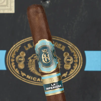 Crowned Heads La Imperiosa