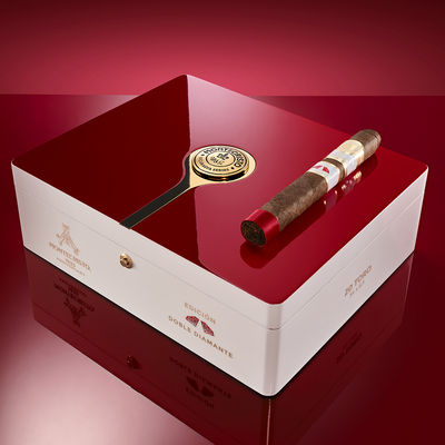 Montecristo 1935 Anniversary Edicion Doble Diamante Red