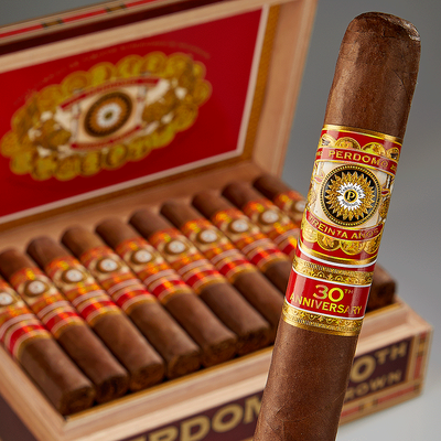 Perdomo 30th Anniversary Box-Pressed Sun Grown