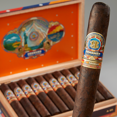 OZ Family Cigars Aramas